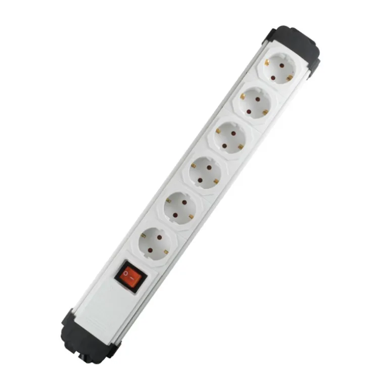 Razvodnik sa 6 mesta 2m 1.0mm2 + prekidač