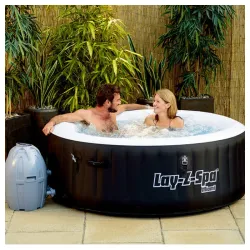 Jacuzzi za dvorište Black Spa sa grejačem vode