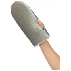 Rukavica za uklanjanje psećih i mačijih dlaka sa odeće i nameštaja 