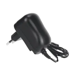 Univerzalni strujni ispravljač 3-12V